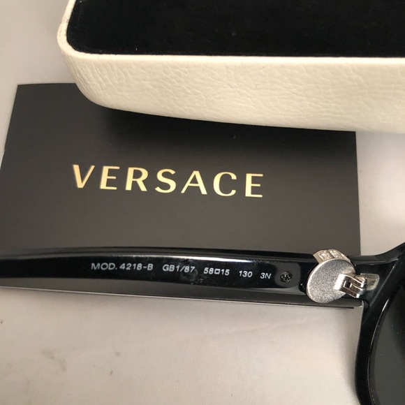 Versace sunglasses 4218B BLACK GB1/87 58MM 15 130 - Picture 5 of 8